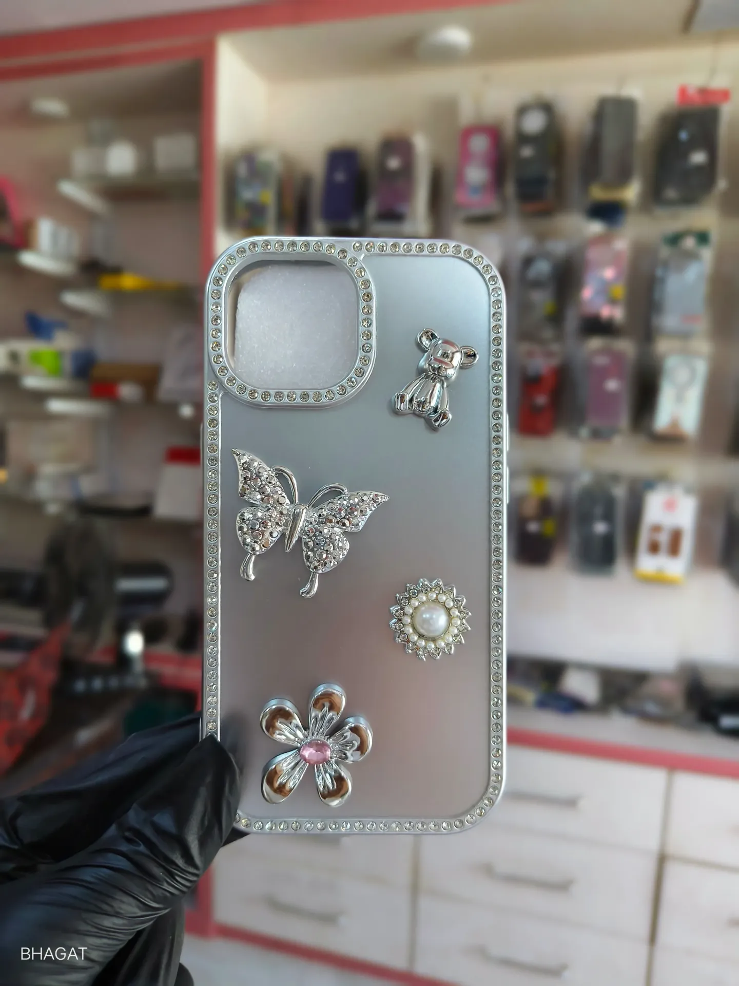Dimond girlish case - iphone 15