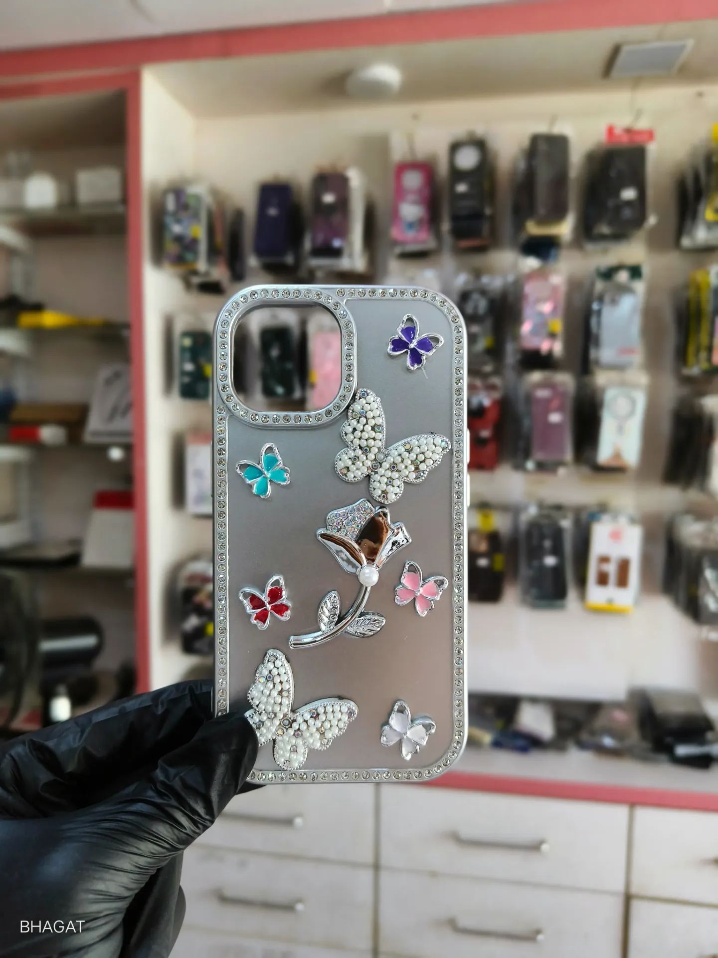 Dimond girlish case - iphone 15