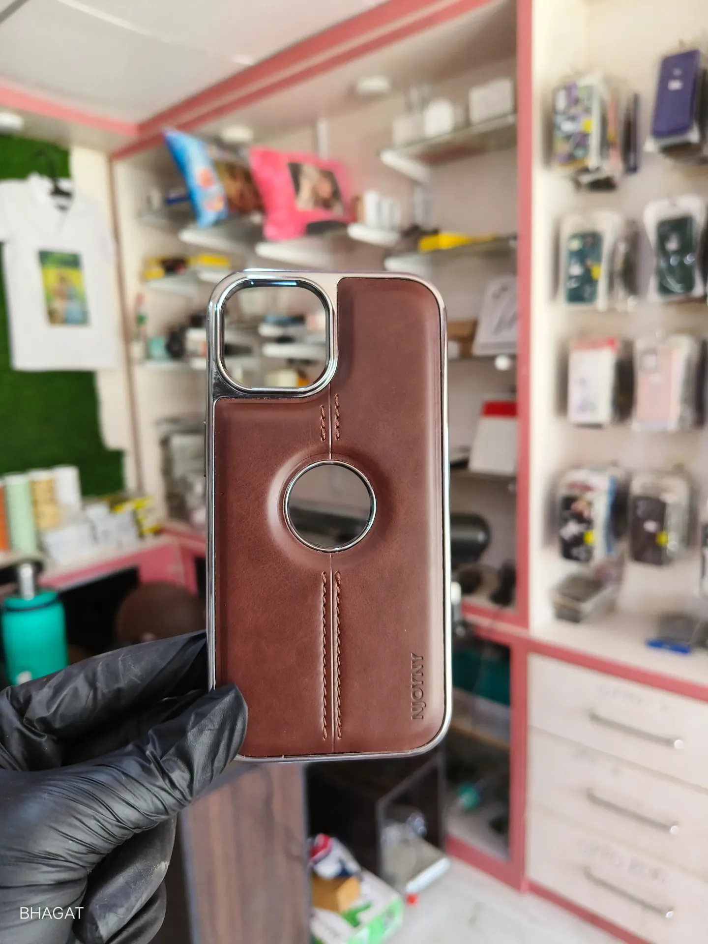 NY Leather Case -iPhone 15