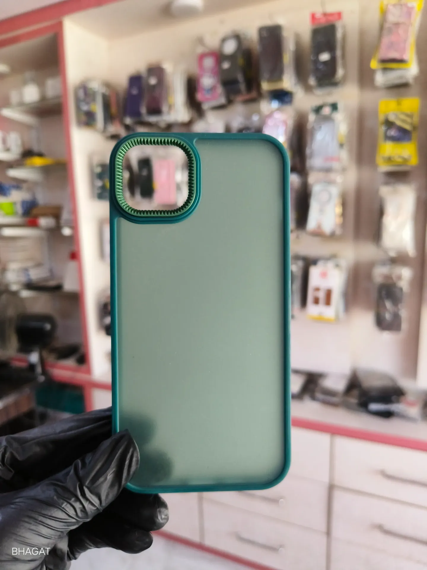 Green smoke case with camera protection - iphone 15 plus