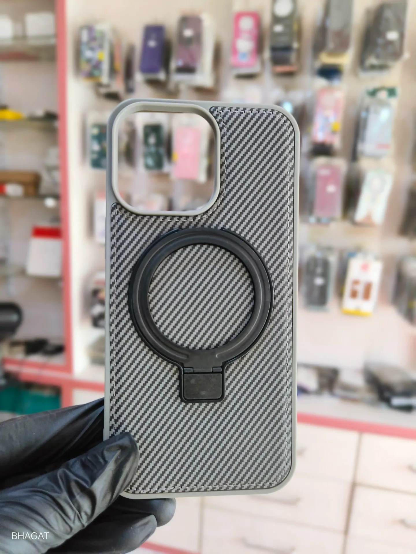 Leather case with metal stand - iphone 15 pro Max