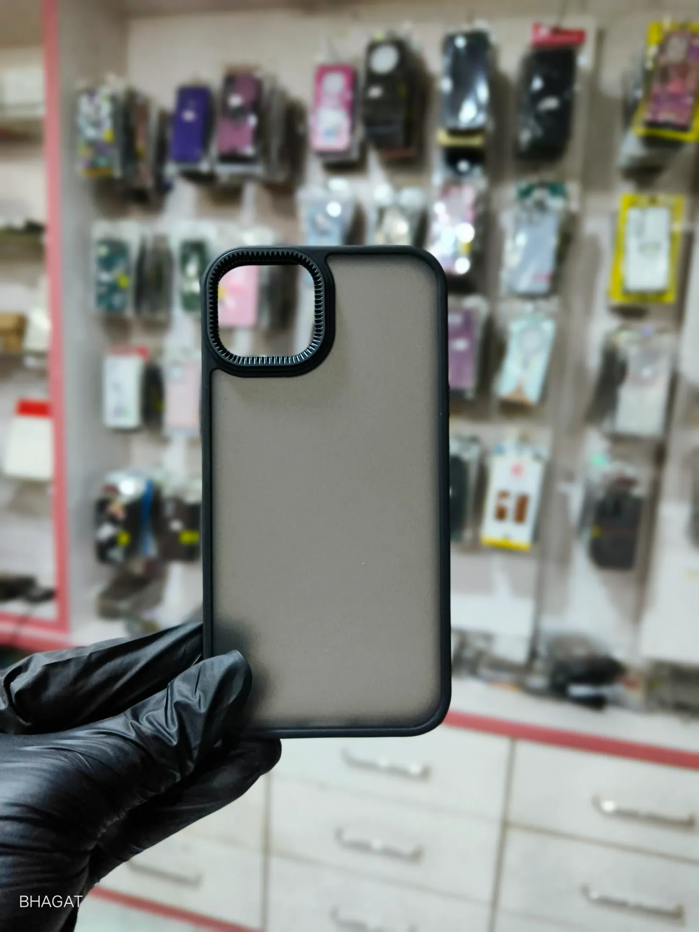 Hard smoke case - iphone -14/13