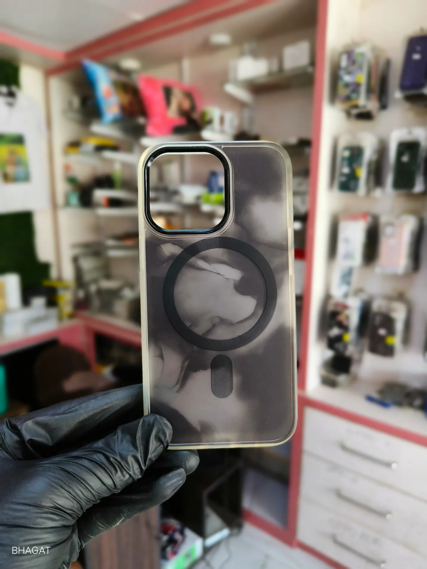 Black shade camera Protection case - iphone 13 pro