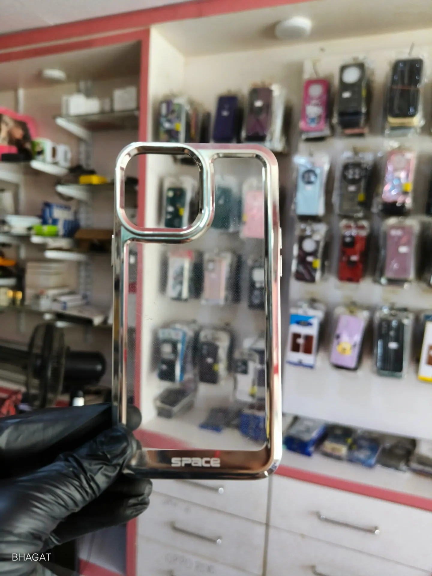 Transparent case with border - iphone 13 pro max