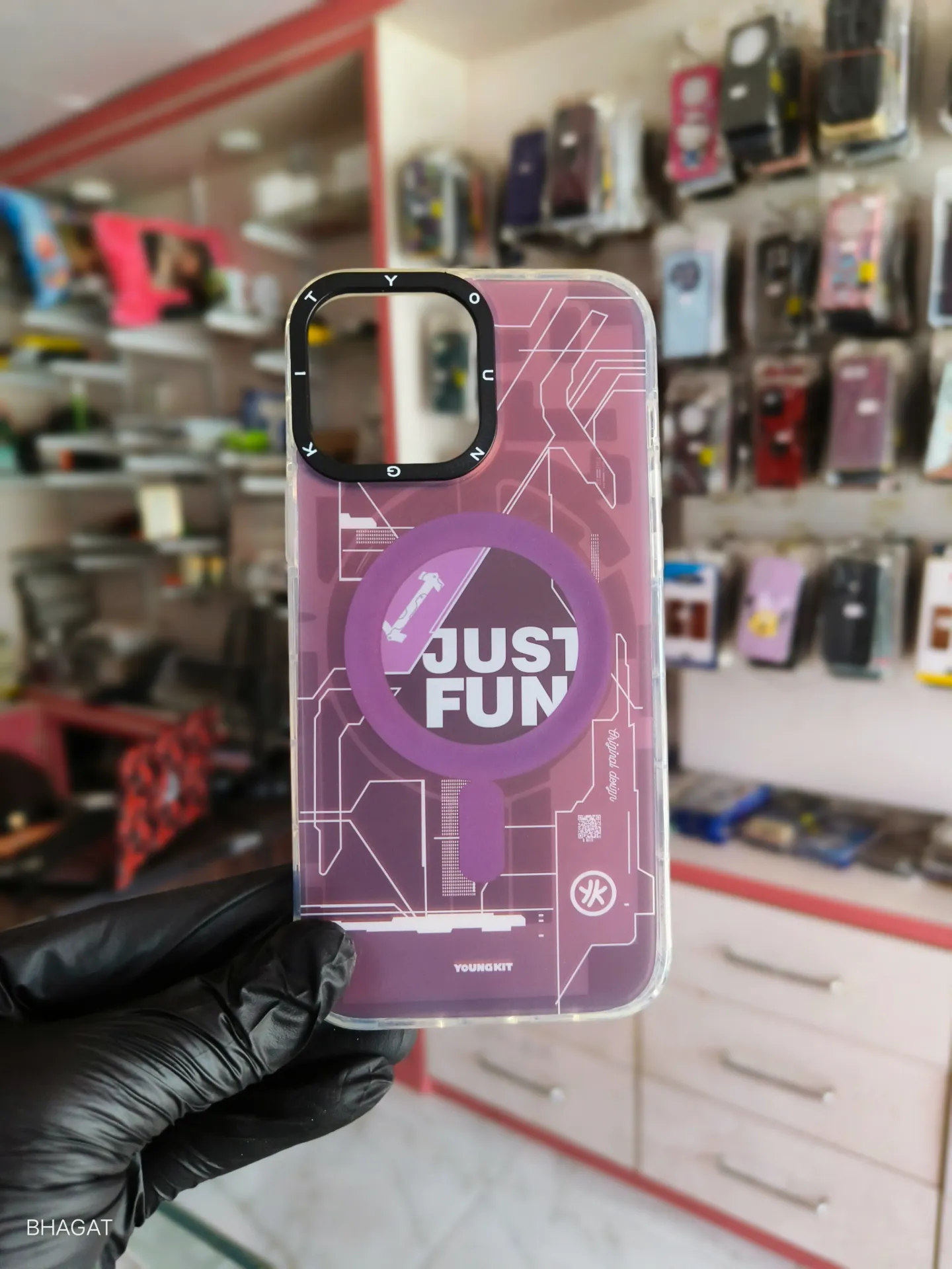 Unique design case with camera Protection and magsafe - iphone 13 pro max