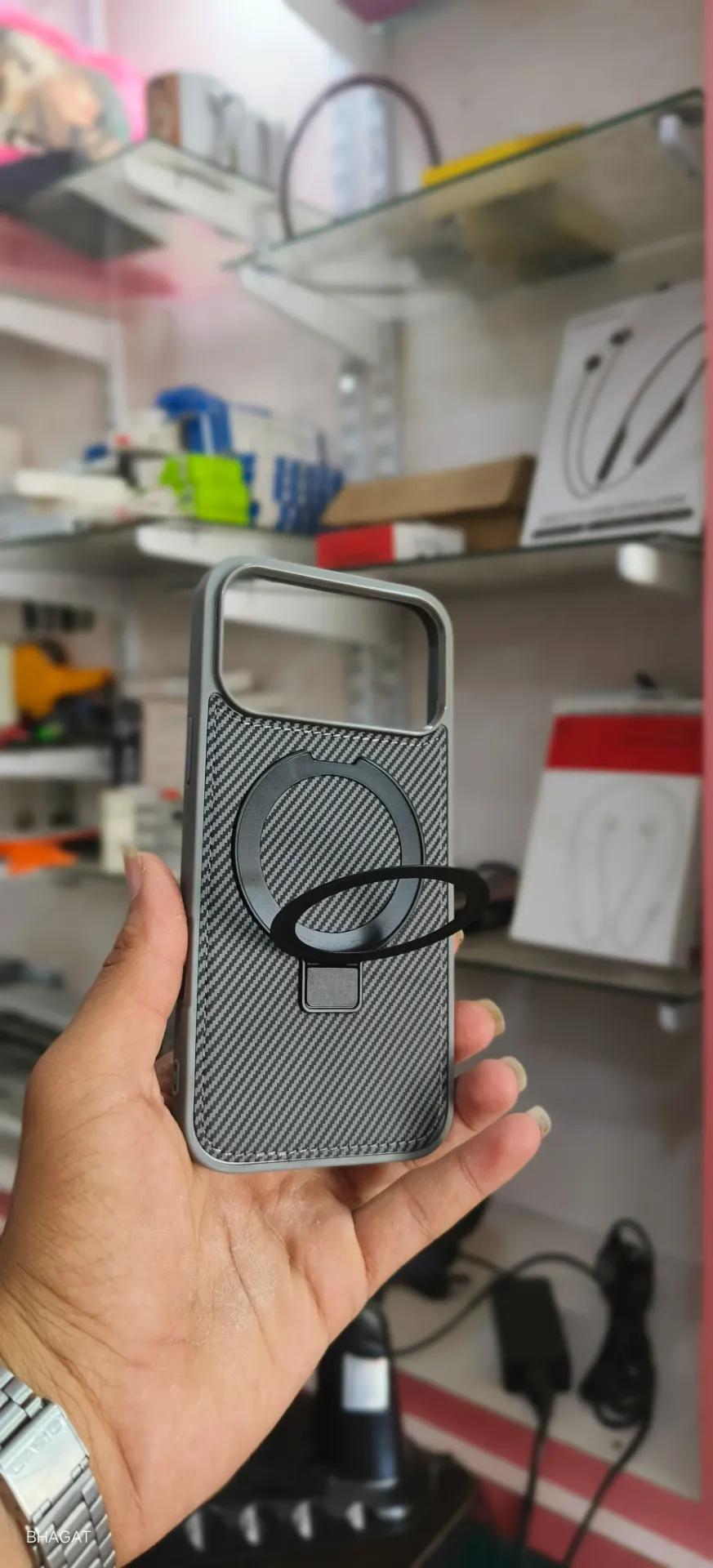 Leather case With Metal Stand - iphone 17 pro max