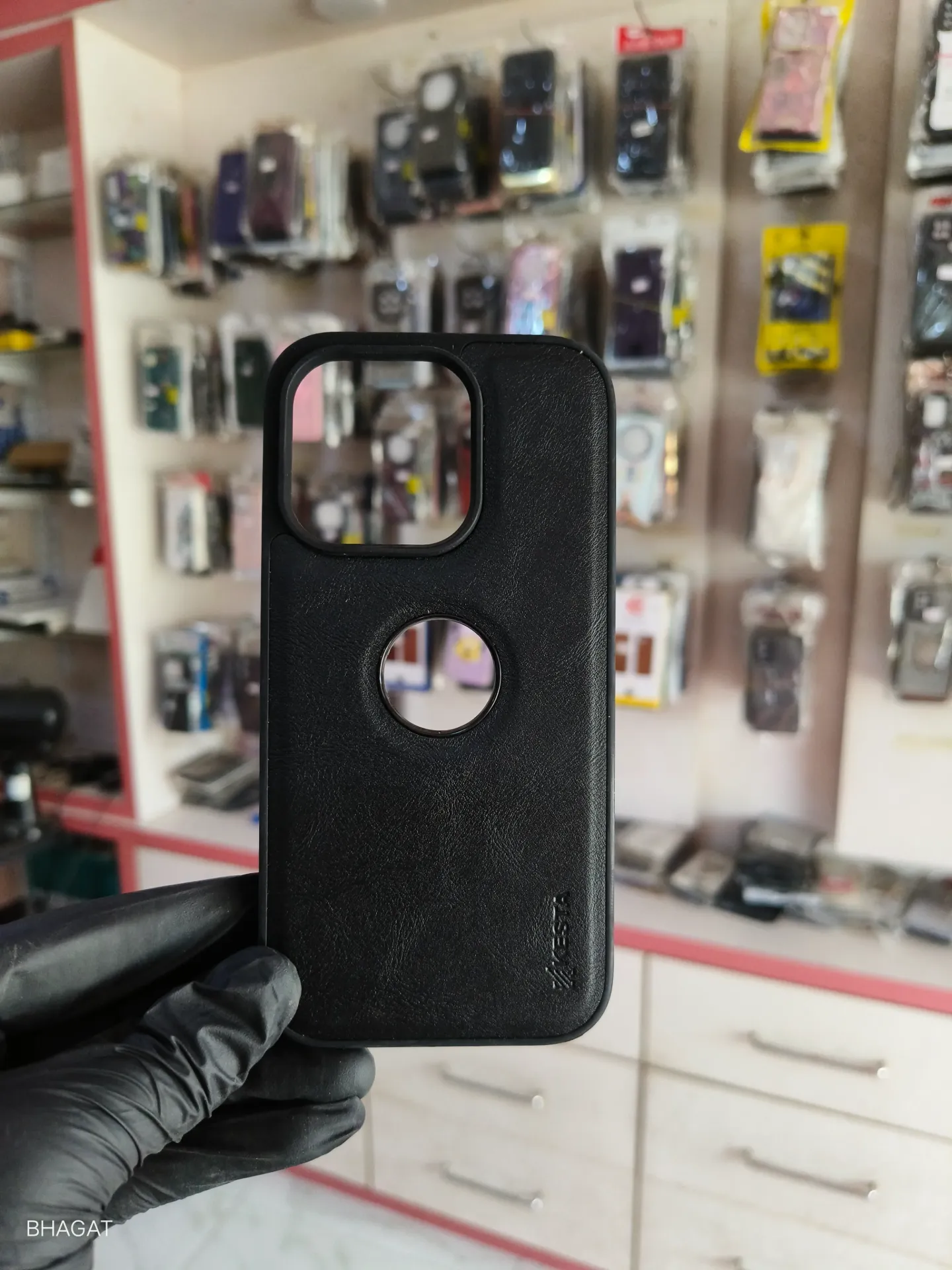 KESTA Leather Case with logo cut - iphone 14 pro