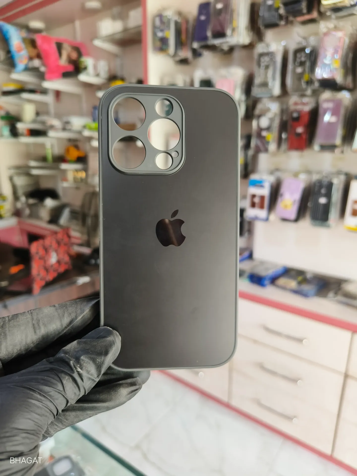 Glass case with camera Protection - iphone 14 pro
