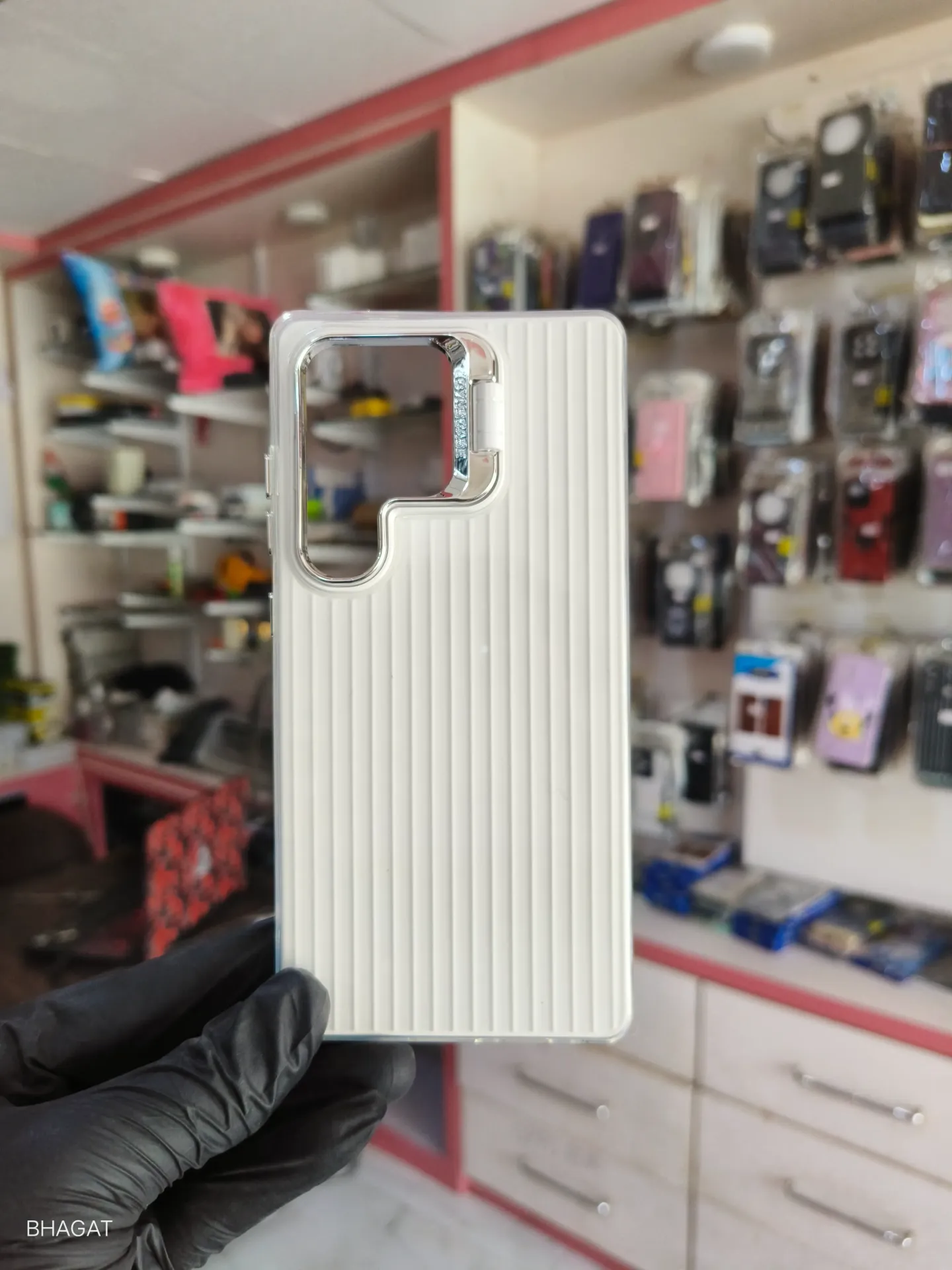 Glass case with camera stand - S25 ultra