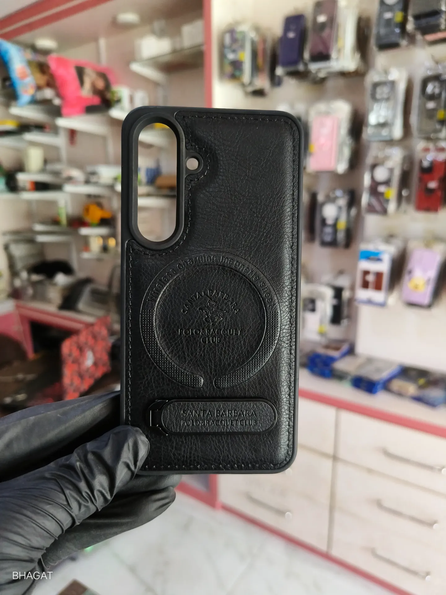 Santa Barbara Leather Case with stand - S25