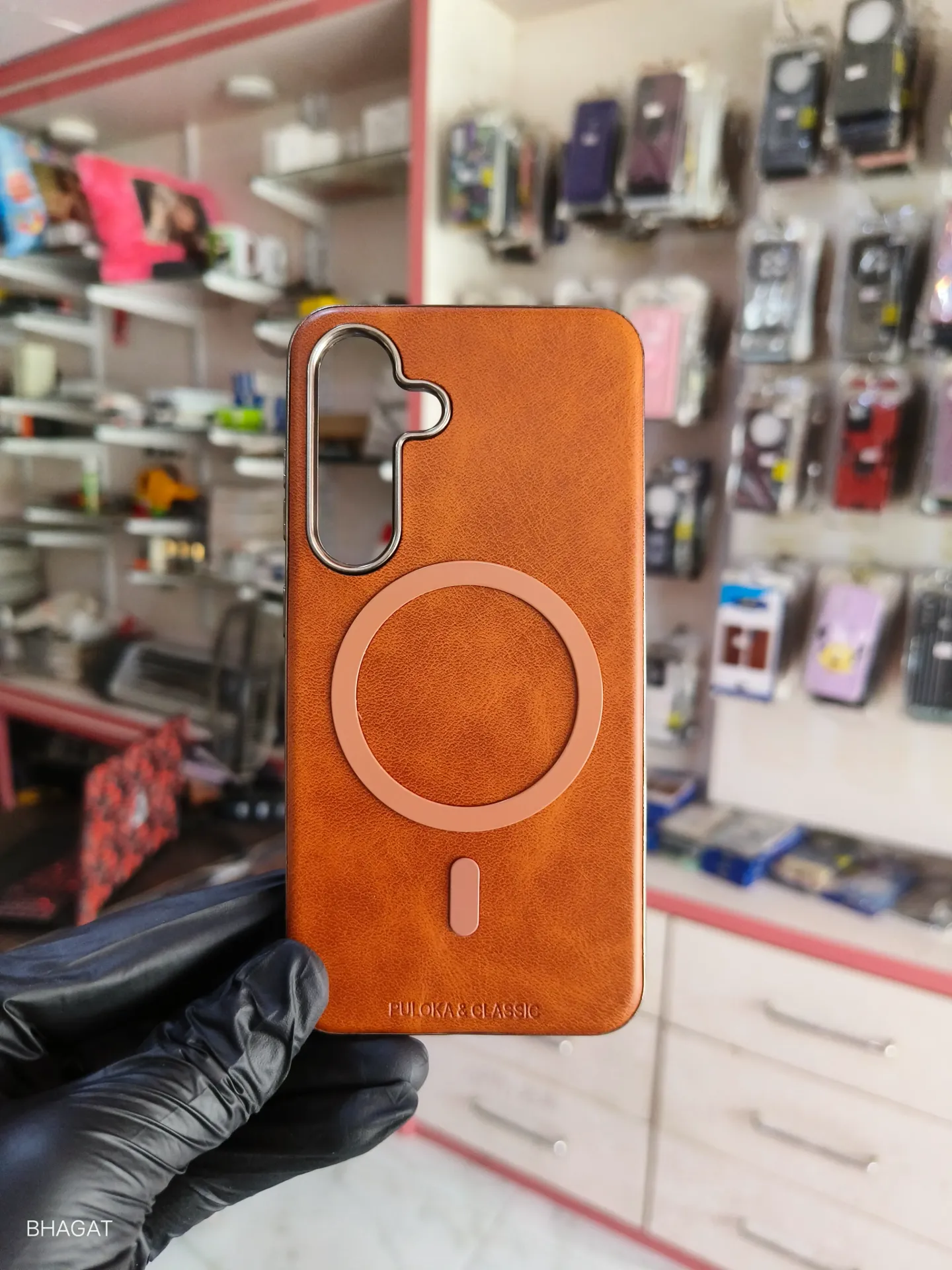 PULOKA leather case with magsafe - S24