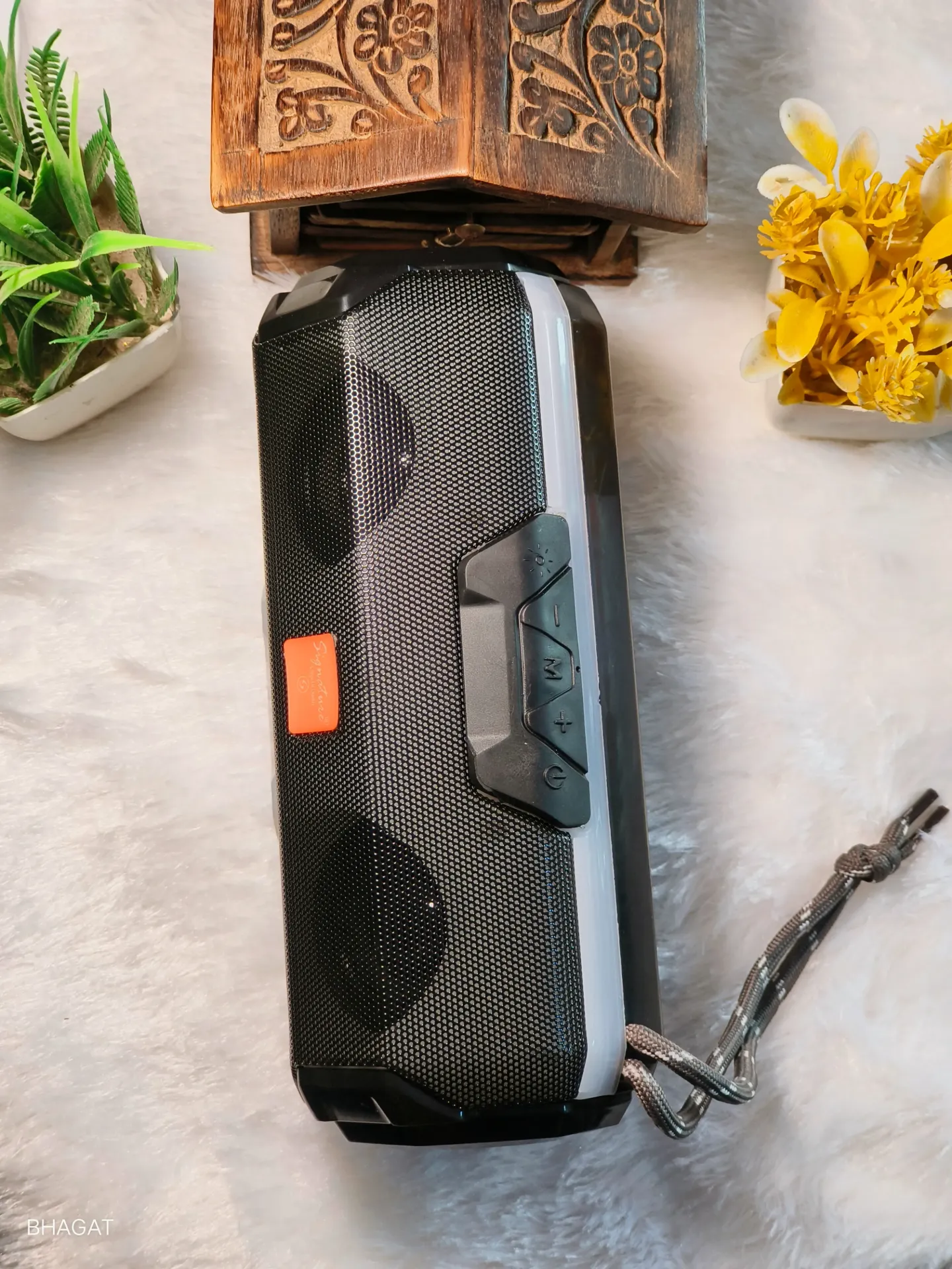Signature Bluetooth Speaker