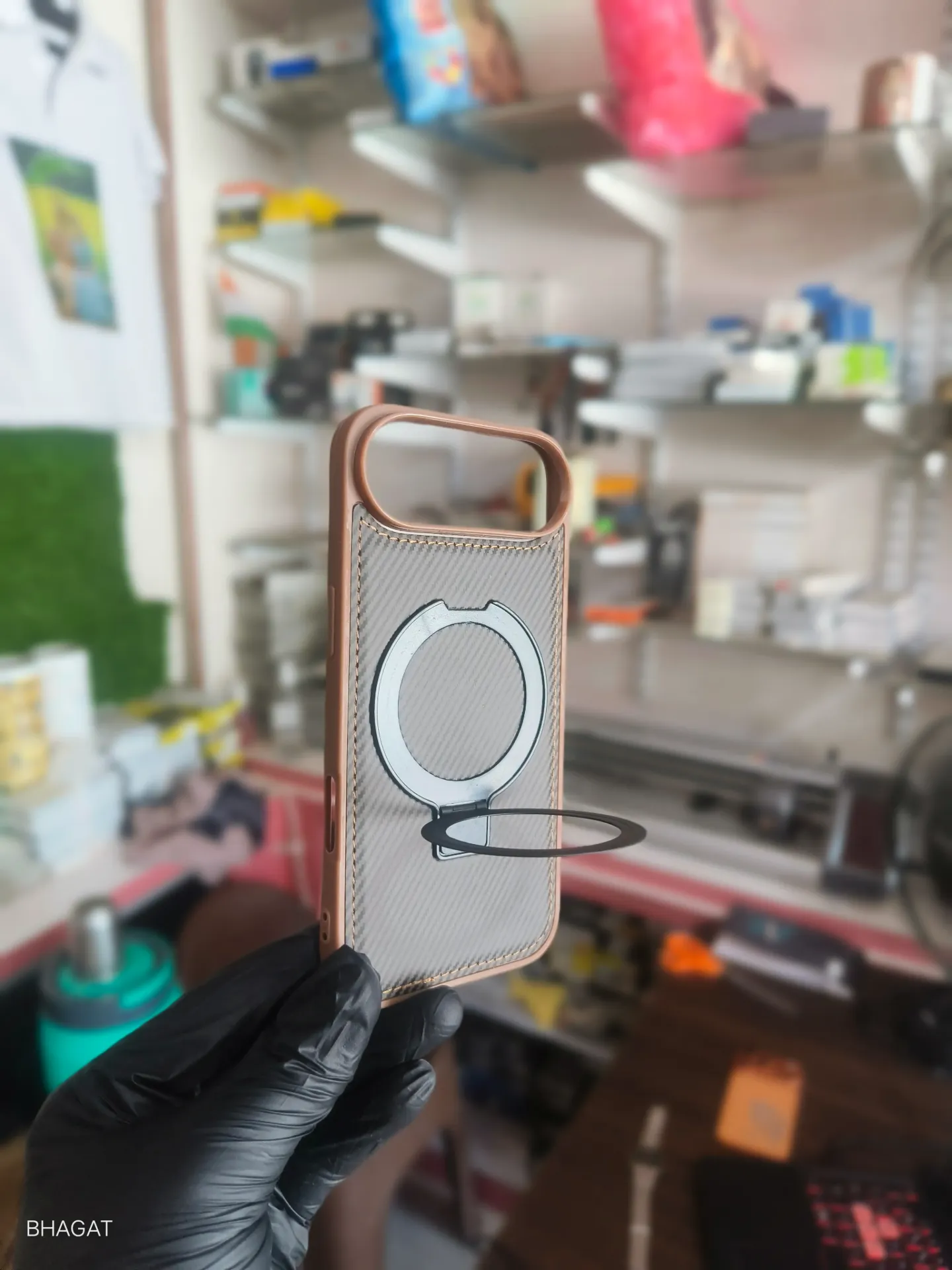 Leather case with metal stand - iphone 17 air