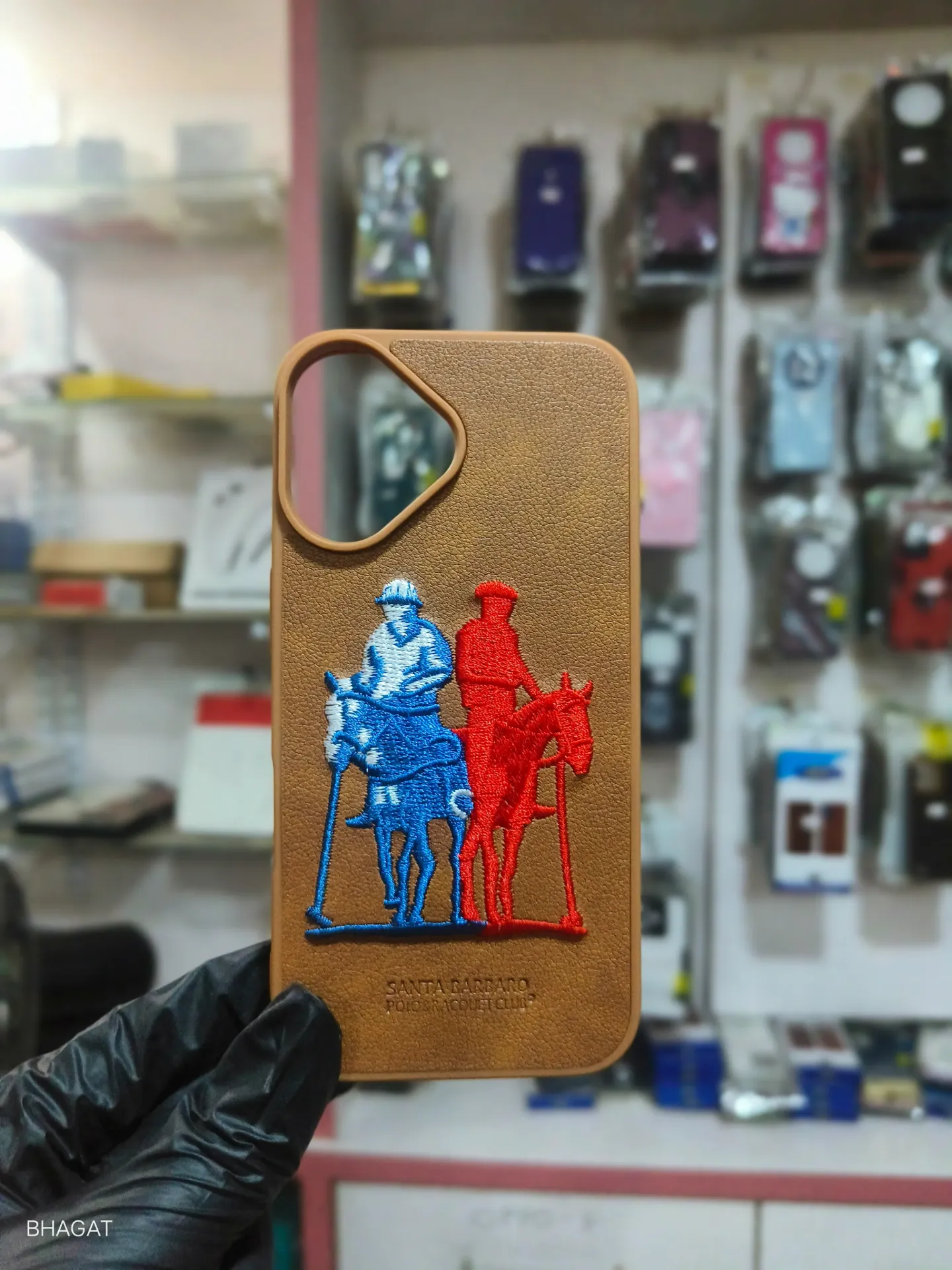 Santa Barbara Leather Case -iPhone 16