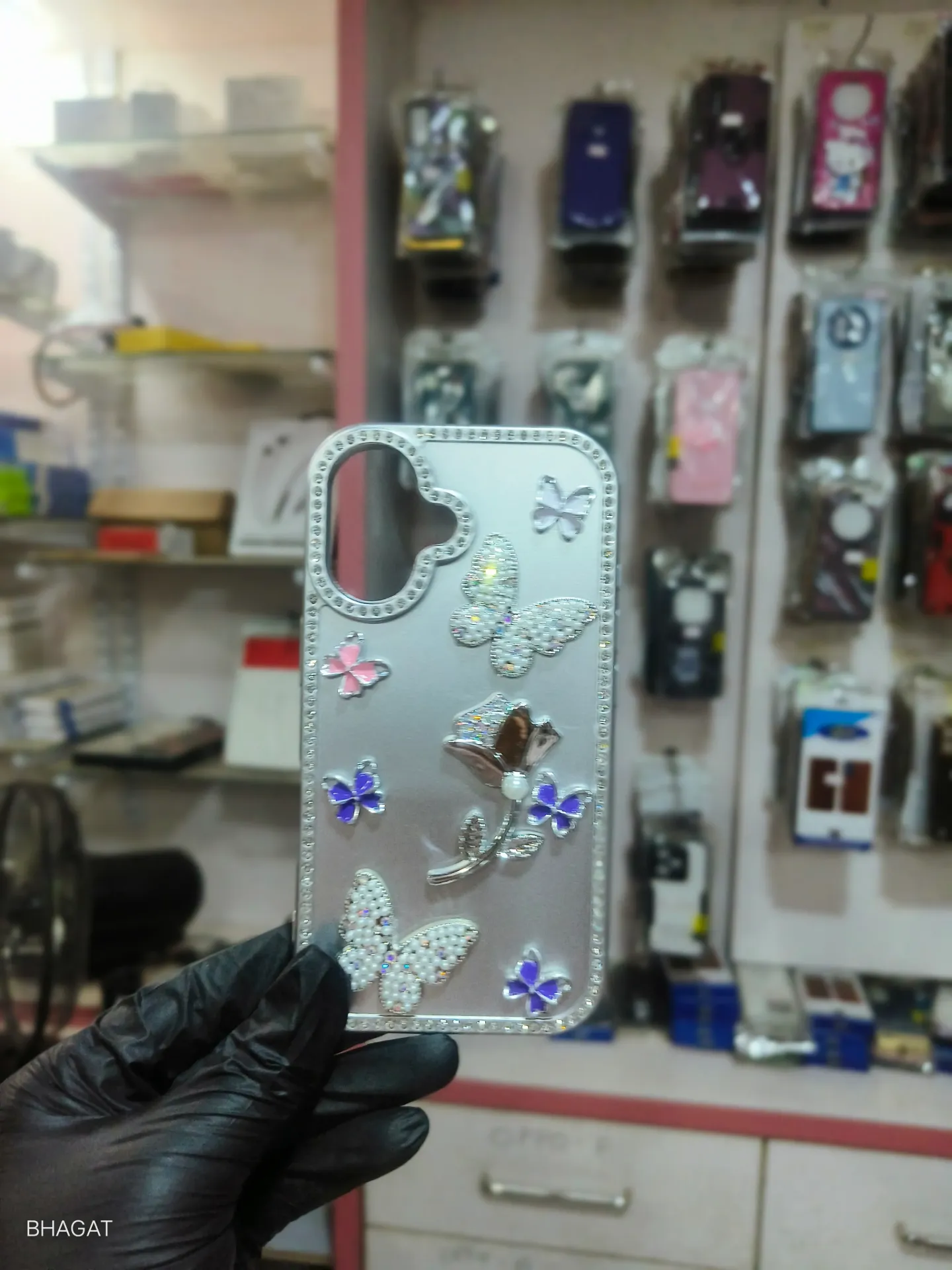 Dimond girlish case - iphone 16