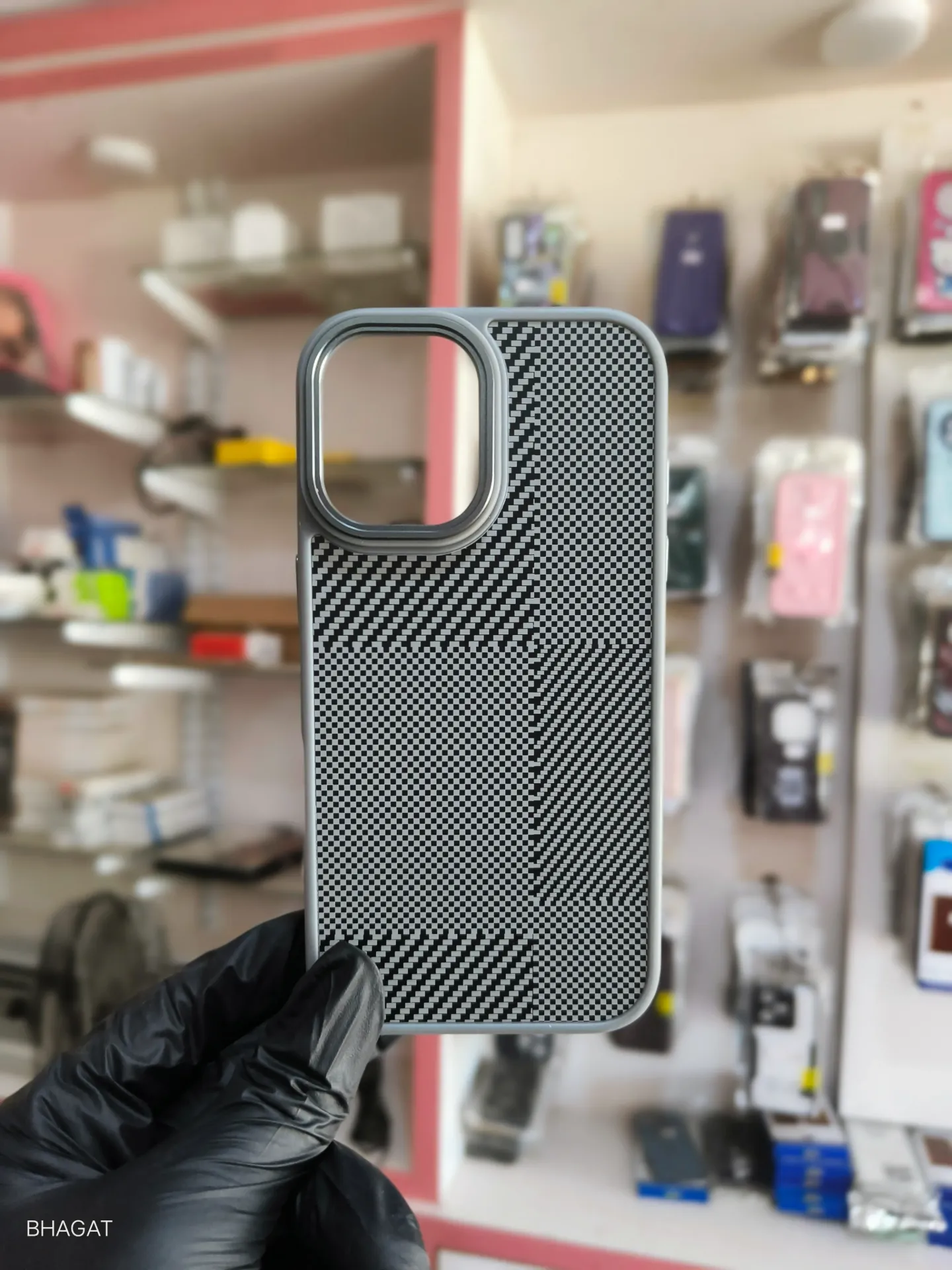 Carbon fibre texture case - iphone 16
