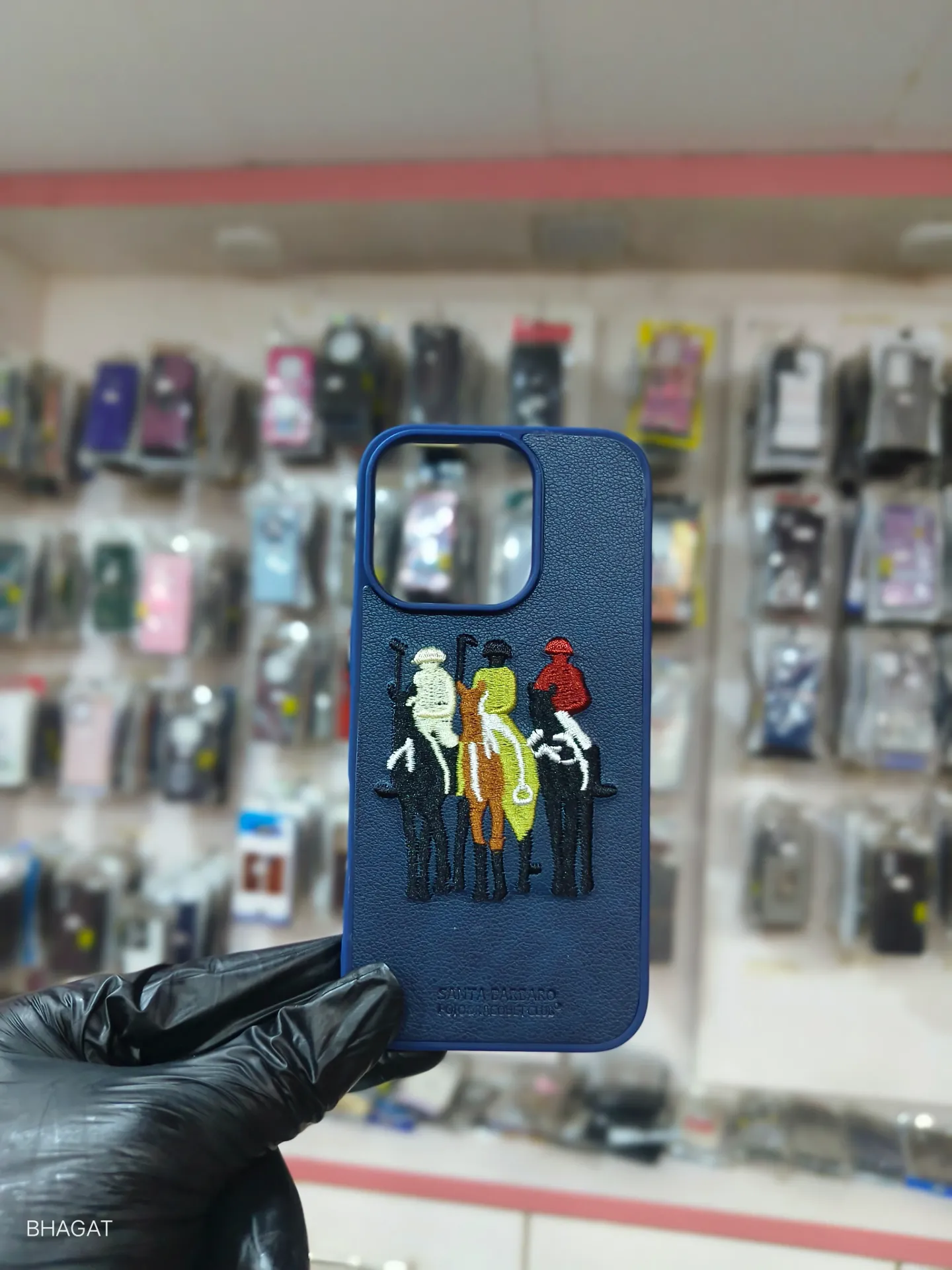 Santa Barbara Leather Case -iPhone 16 pro